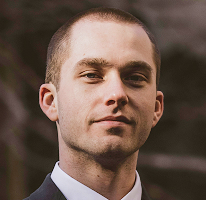 Porträt von Thomas Whitfield, Analyst im Kryptomarkt-Bereich